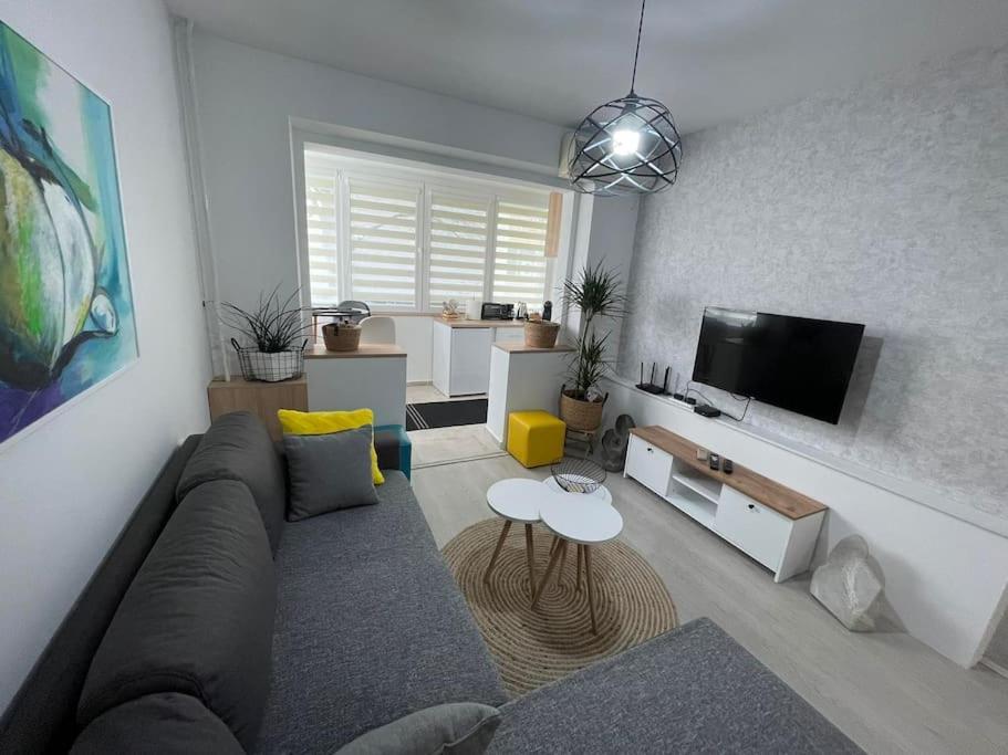 Urban 1 - For Modern Nomads *